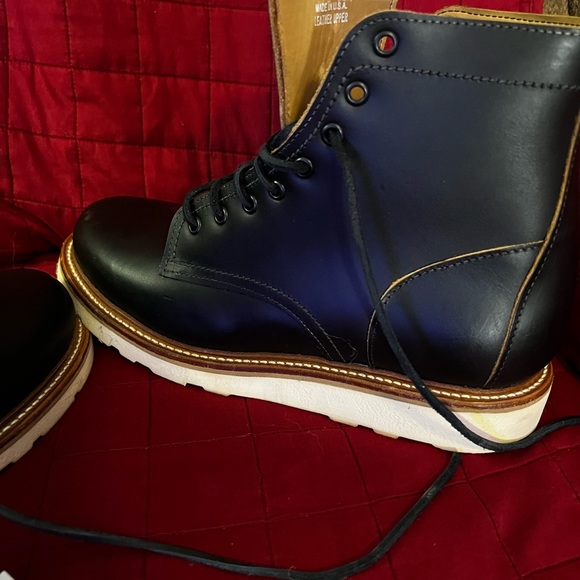 Mens work boots size 10 main image 5
